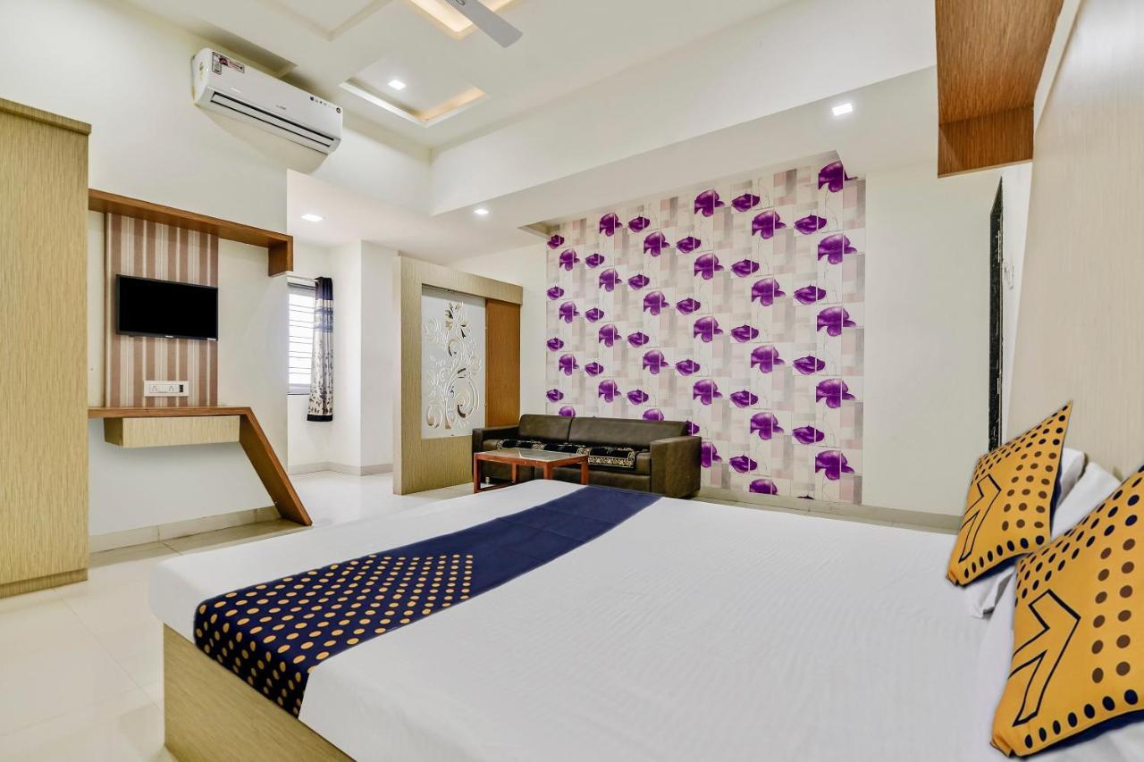 Spot On 62545 Sai Resort Hingoli Exterior photo
